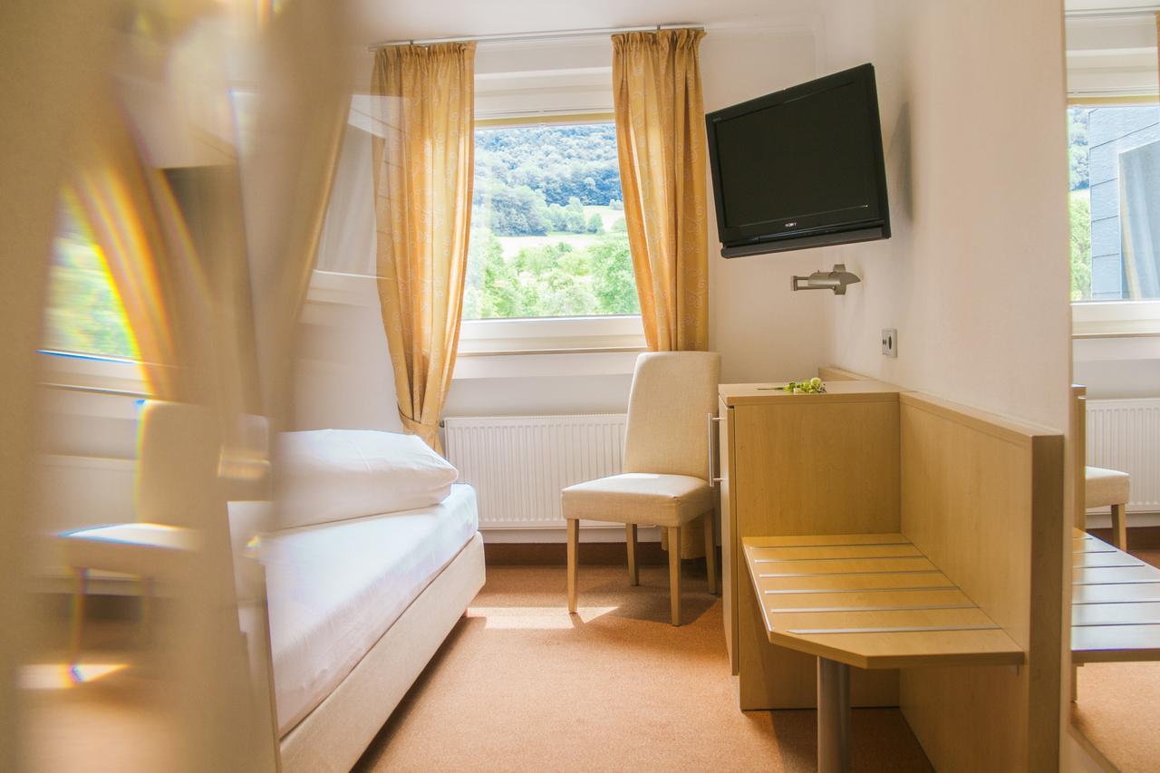 Stausee-Hotel 메칭엔 외부 사진